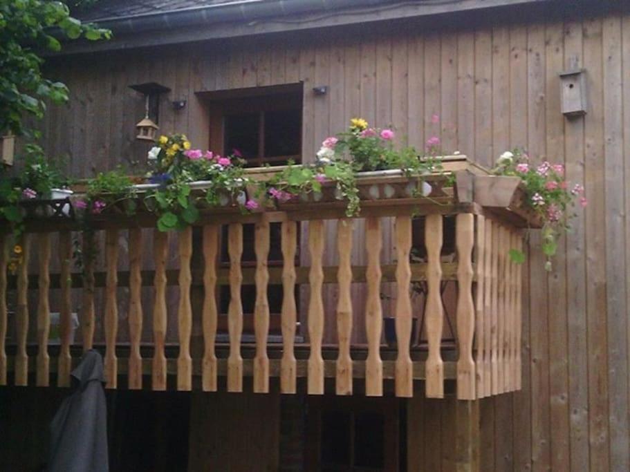 Gite Les 7 Frenes Vaux-sur-Sure Екстер'єр фото