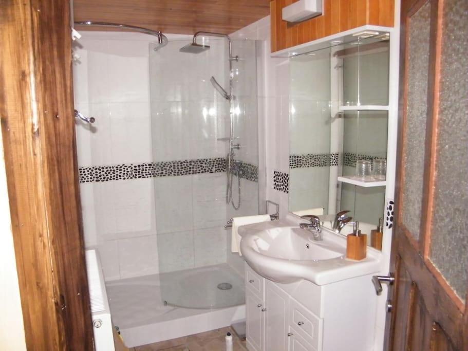 Gite Les 7 Frenes Vaux-sur-Sure Екстер'єр фото